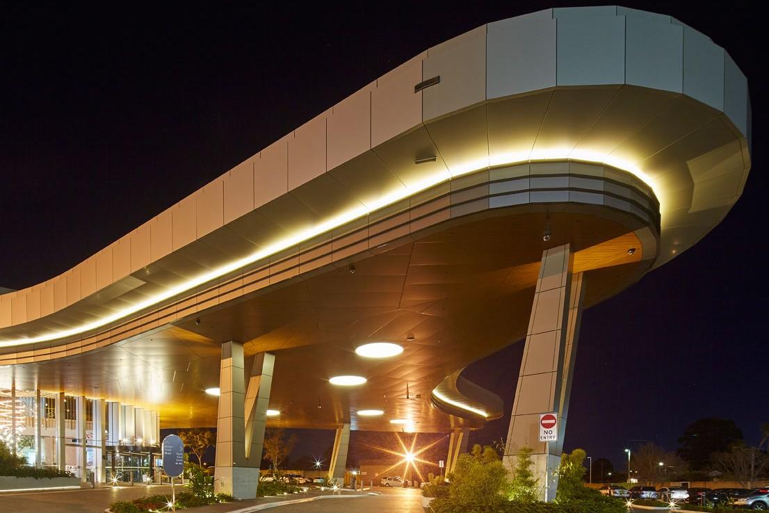 Mounties Leagues Club Foyer & Porte Cochere