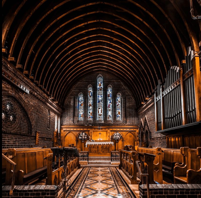 St Peter's Cathedral - Haron Robson wins another IES Lighting Award