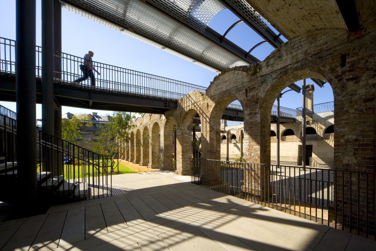 Haron Robson wins IES design awards